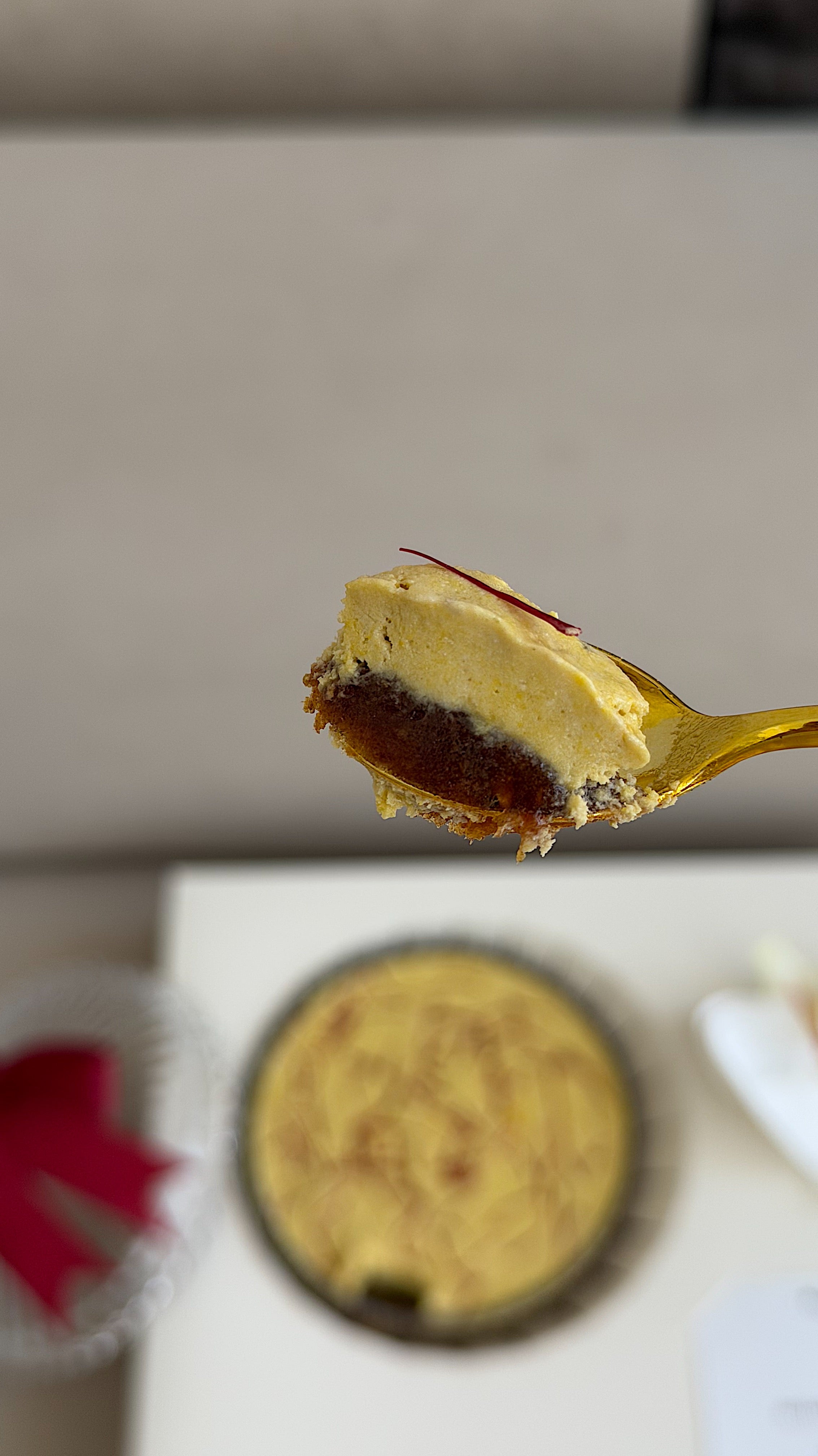 1 kg Rahash Date Layers with Saffron & Cardamom